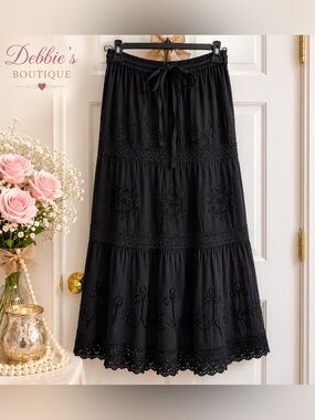 🤍 Cleopatra Black Boho Embroidered Maxi Skirt